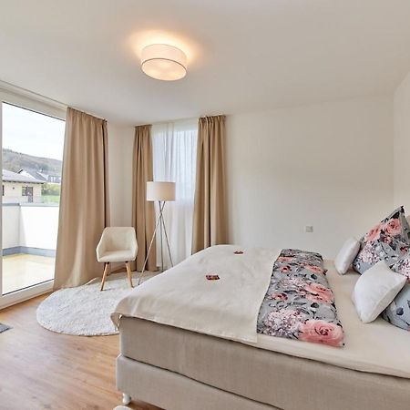 Mittelmosel Panorama Ferienwohnung Kinheim エクステリア 写真
